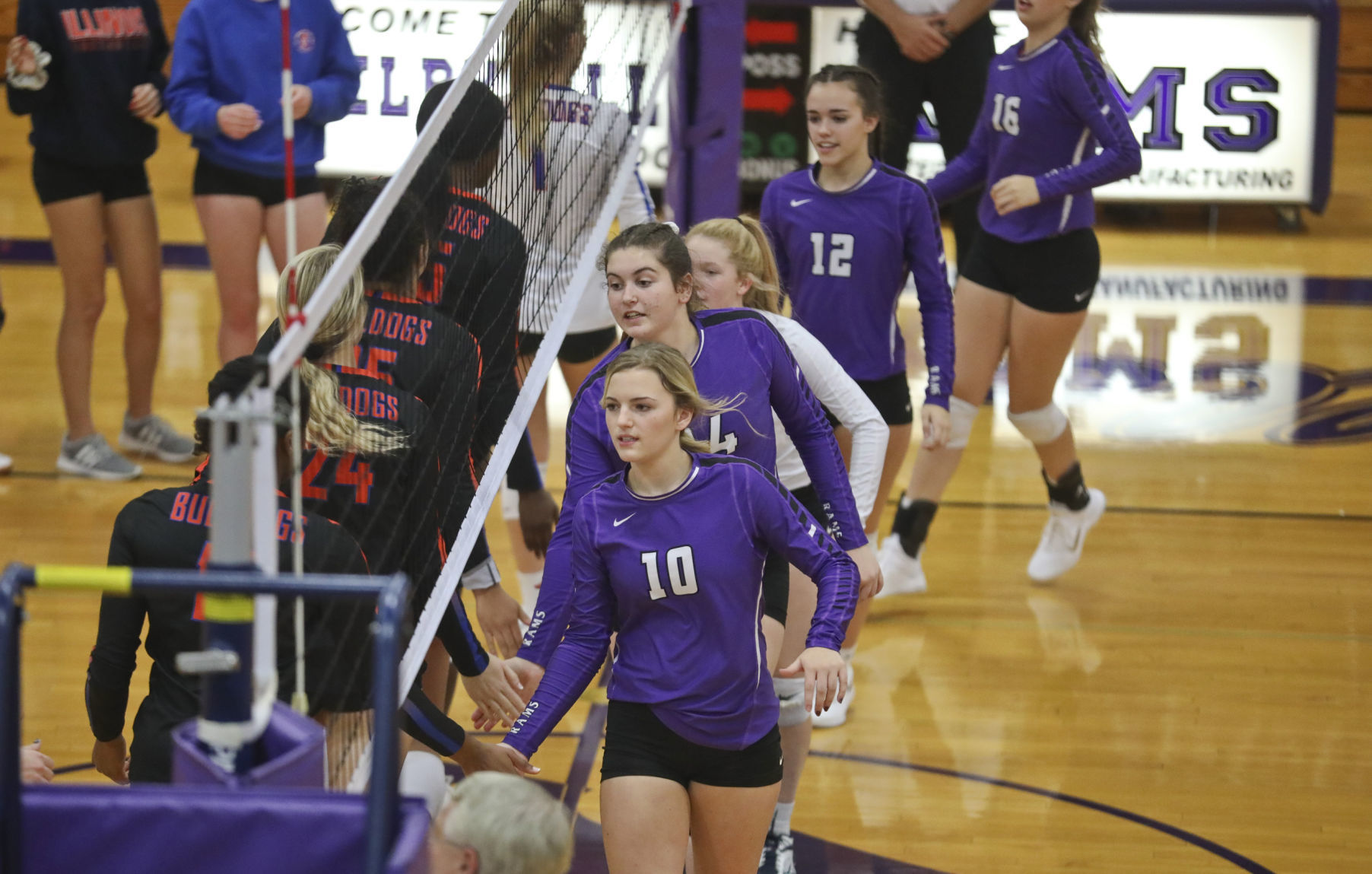 Shelbyville St Teresa volleyball 8 10.24.19.JPG